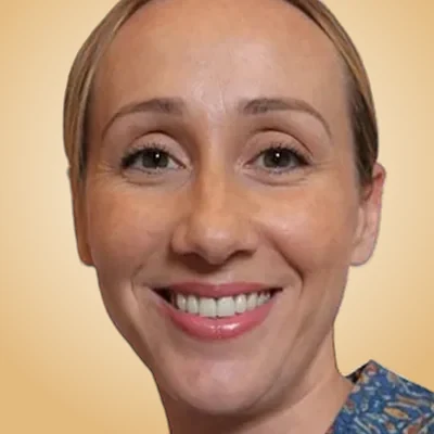 Rachel, speaking to camera in the video about the Pratyangira Devi Homa